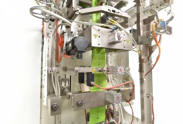 FB 450T packaging machine